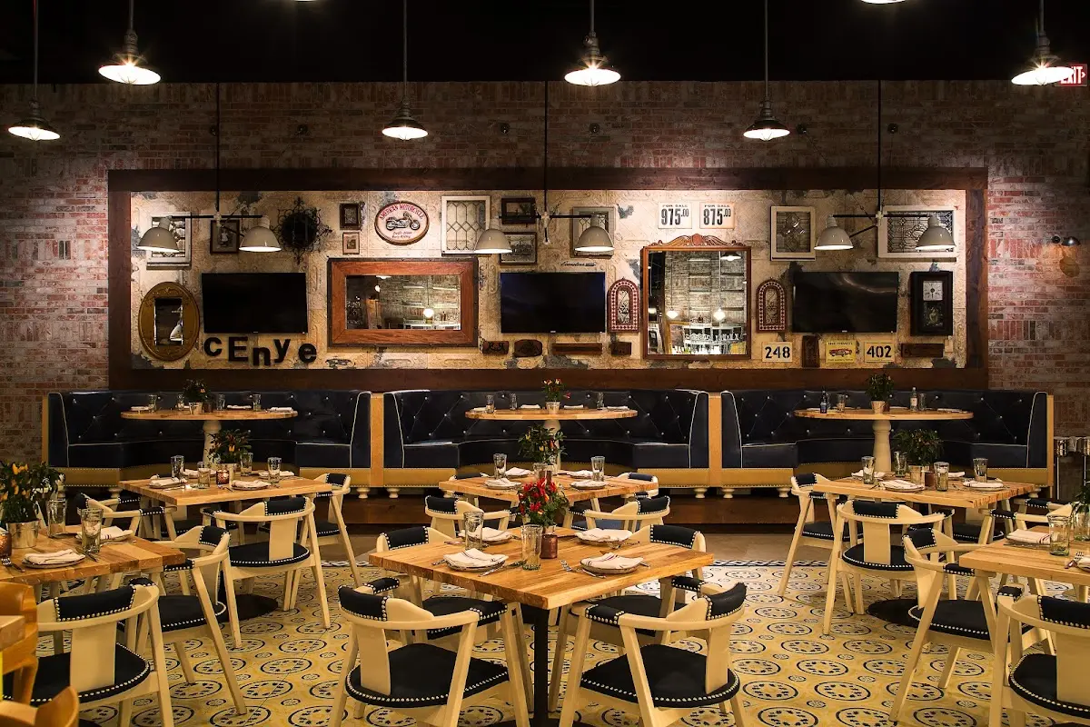 Summerlin Happy Hours: Where Vegas Locals Escape the Strip